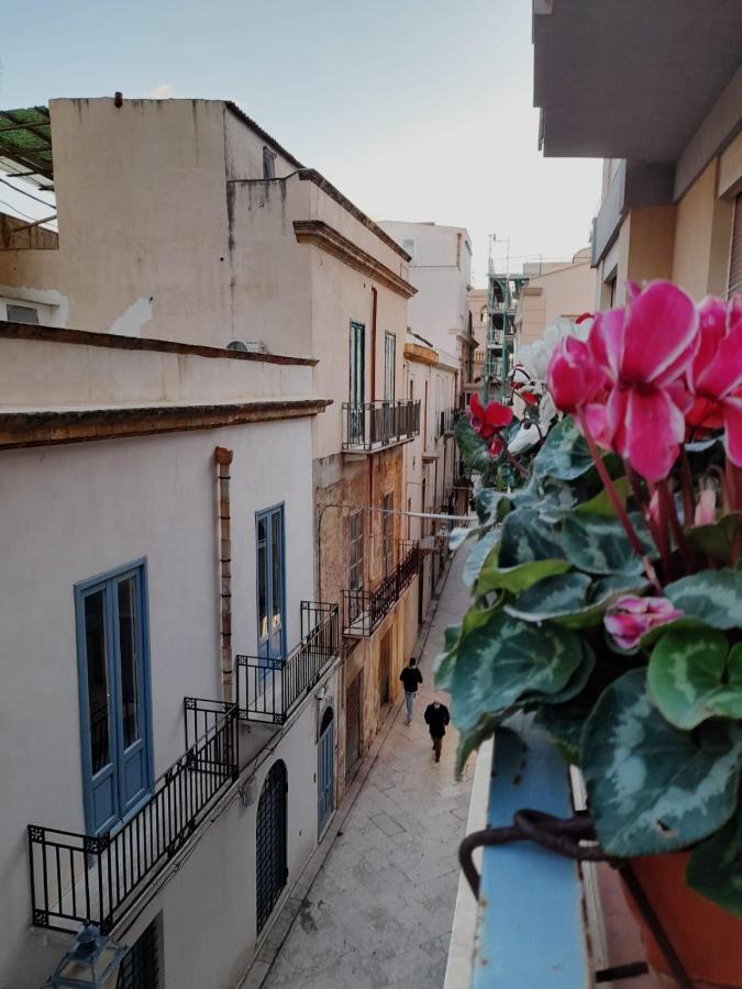 Casetta In Centro Marsala Exterior foto